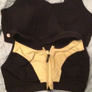 Set of 2 sports bras